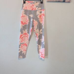 AERIE Gray Floral Leggings Womens Size Small S High Waisted Chill Play Move Soft